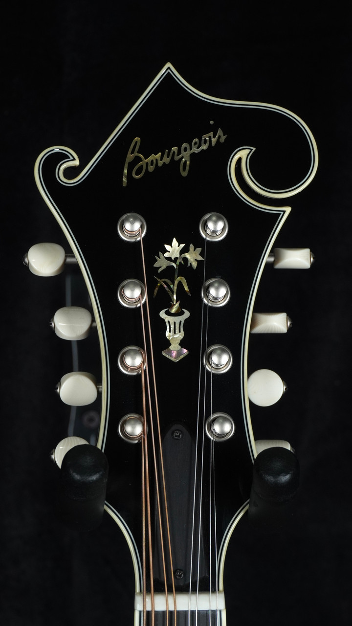 Bourgeois M5F-SB Mandolin – Aged Tone Series – Sunburst F-Style