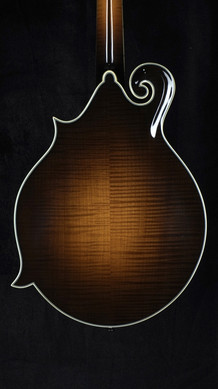 Bourgeois M5-F Mandolin - Aged Tone Adirondack - Sunburst F-Style