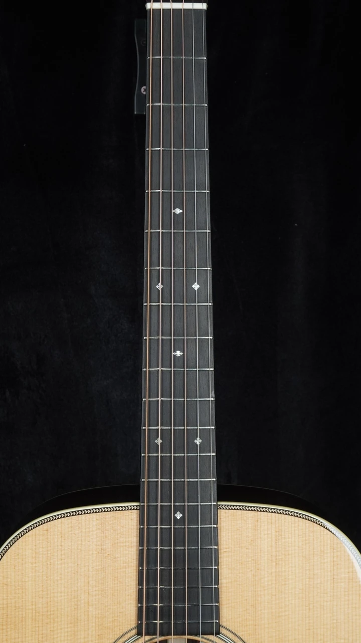 Bourgeois Touchstone Vintage OM – OMV/TS – Sitka / Rosewood