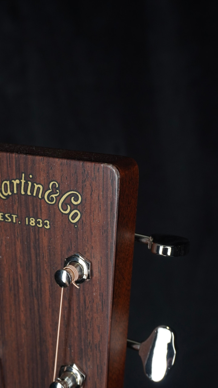 Preowned 2022 Martin Custom Shop 28-Style 000 with Adirondack Spruce Top