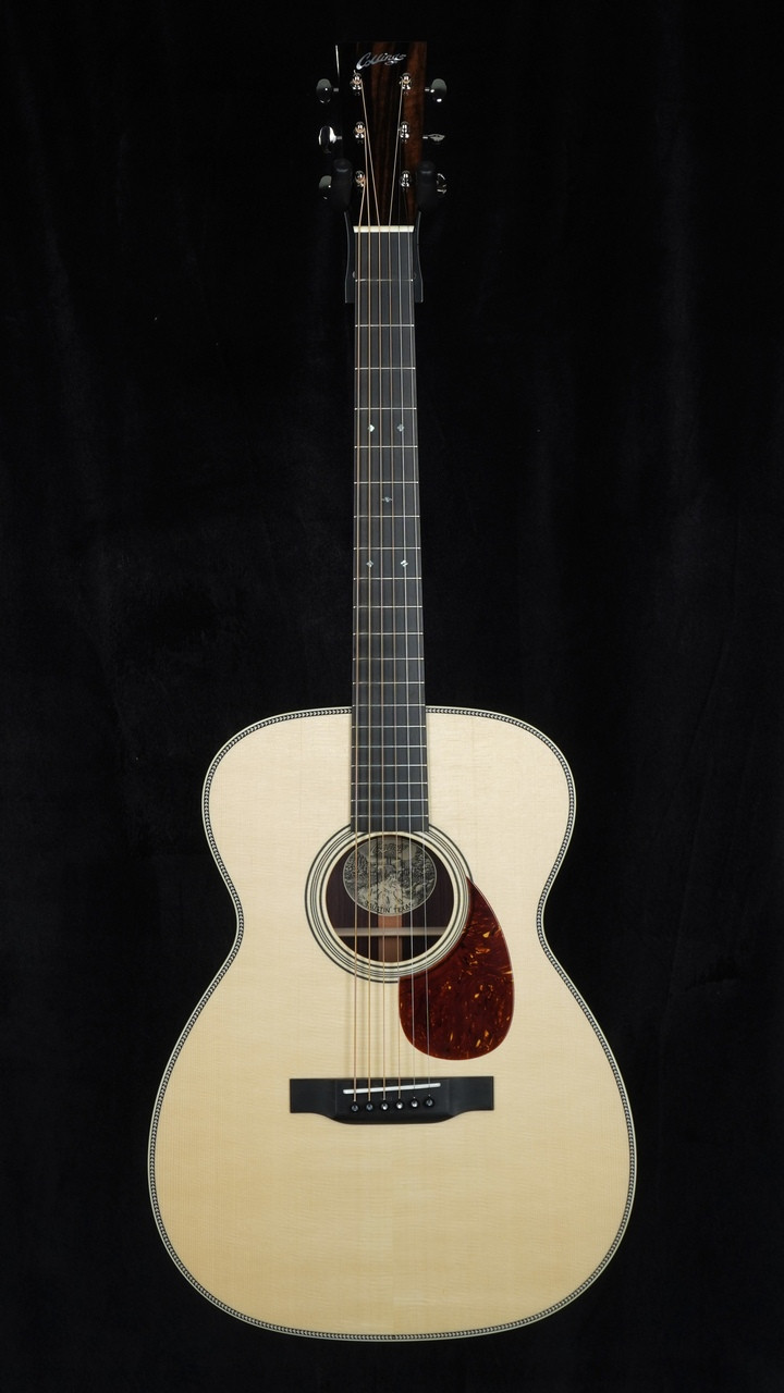 Collings 002H 14-Fret with Englemann Spruce Top