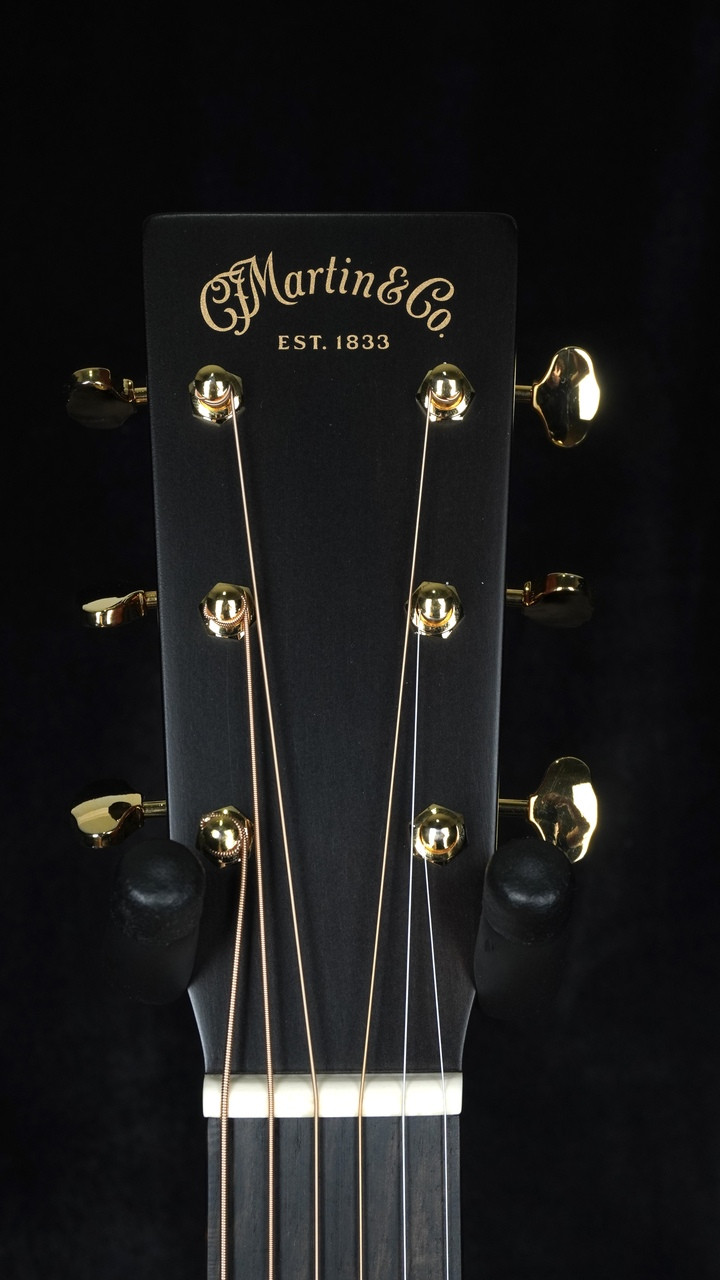 Martin Custom Shop 000-14 Fret Flamed Mahogany - 2026 NAMM Custom #08 Headstock Front