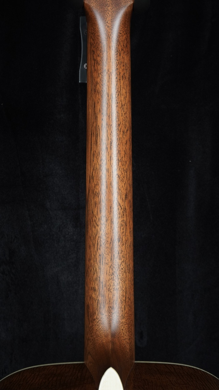 Martin Custom Shop 000-14 Fret Flamed Mahogany - 2026 NAMM Custom #08 Neck Back