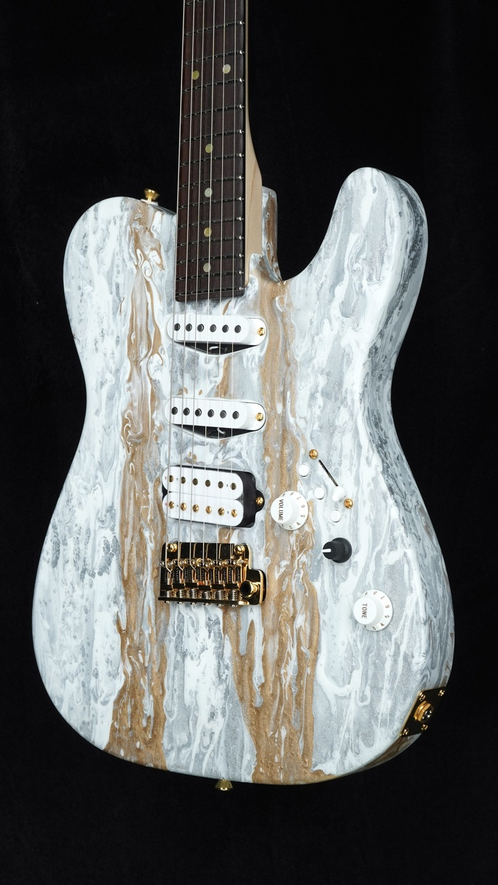 James Tyler Custom Tylerbastar Dann Huff HD-X Spec - White Shmear Quarter Close