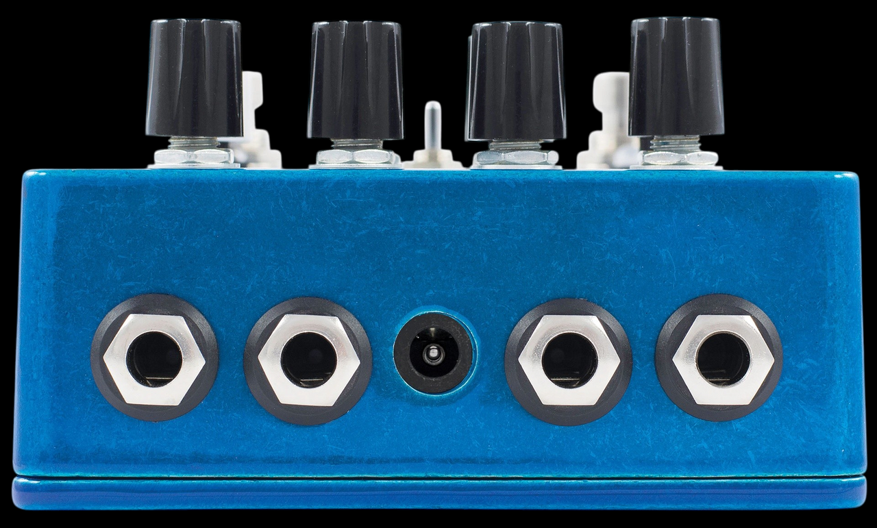 EarthQuaker Devices Avalanche Run Stereo Reverb & Delay with Tap Tempo top