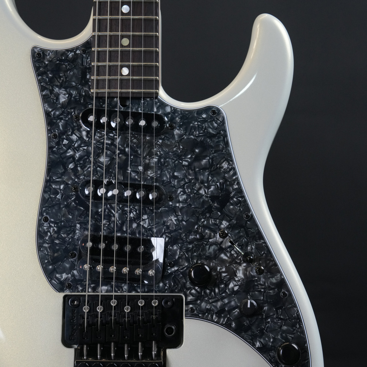 JTG Guitars MK1 FR Floyd Rose - White Pearl Metallic - Detail