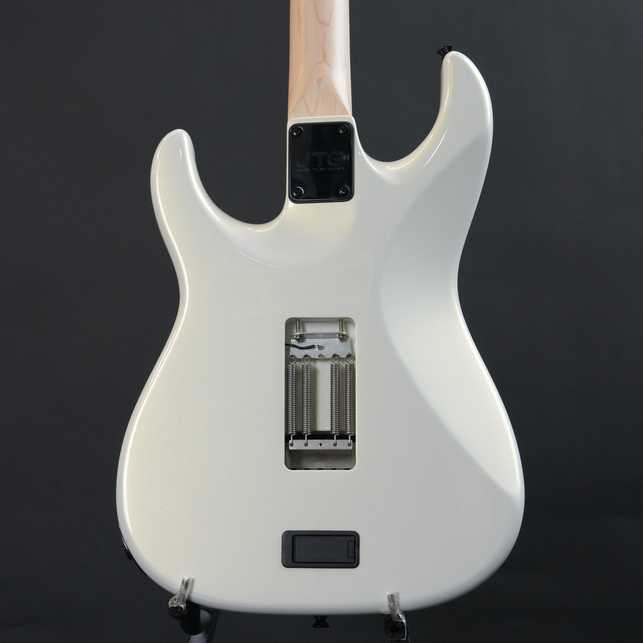 JTG Guitars MK1 FR Floyd Rose - White Pearl Metallic - Back Close