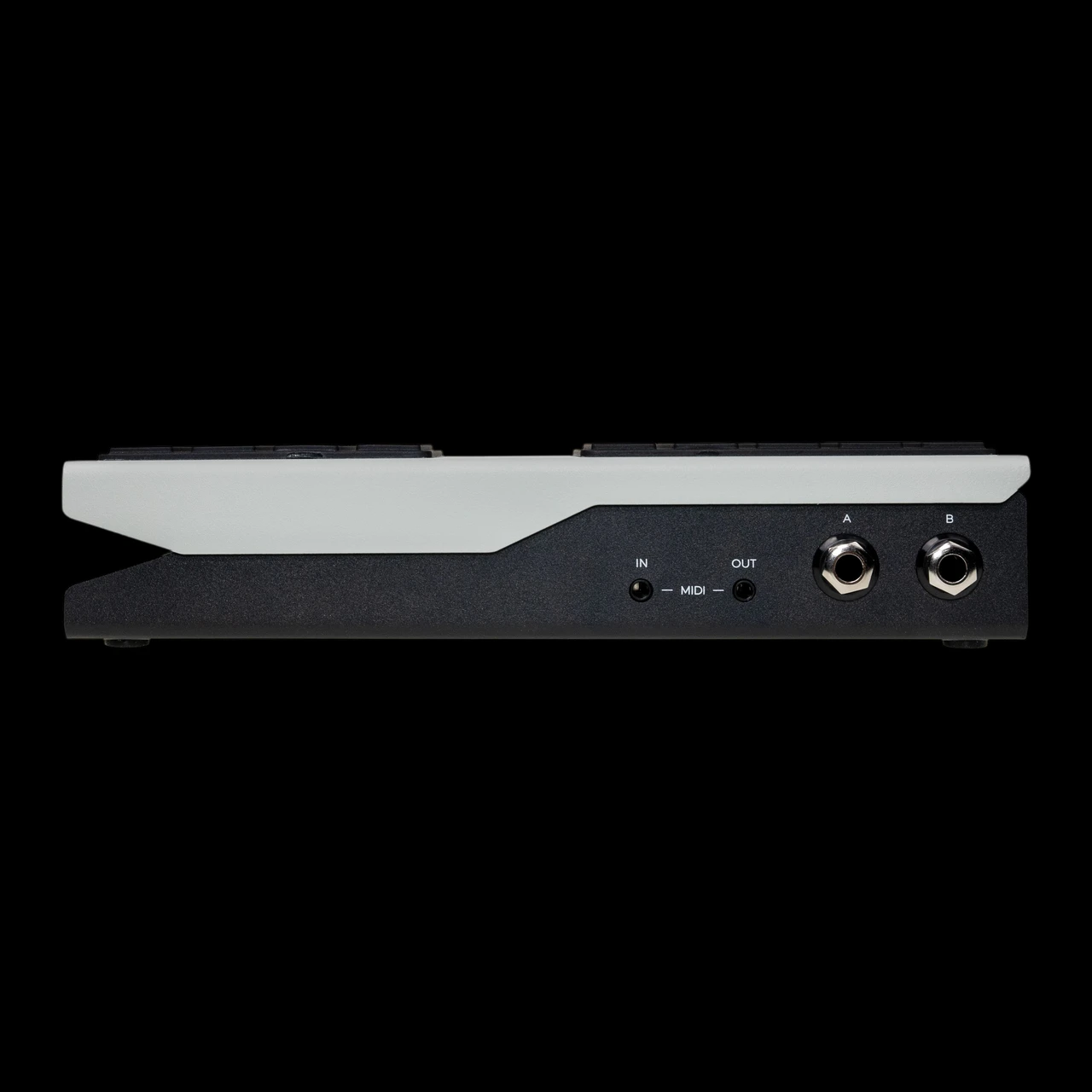 Walrus Audio Canvas Expression Pedal – Dual-Output MIDI & CV Controller side closed