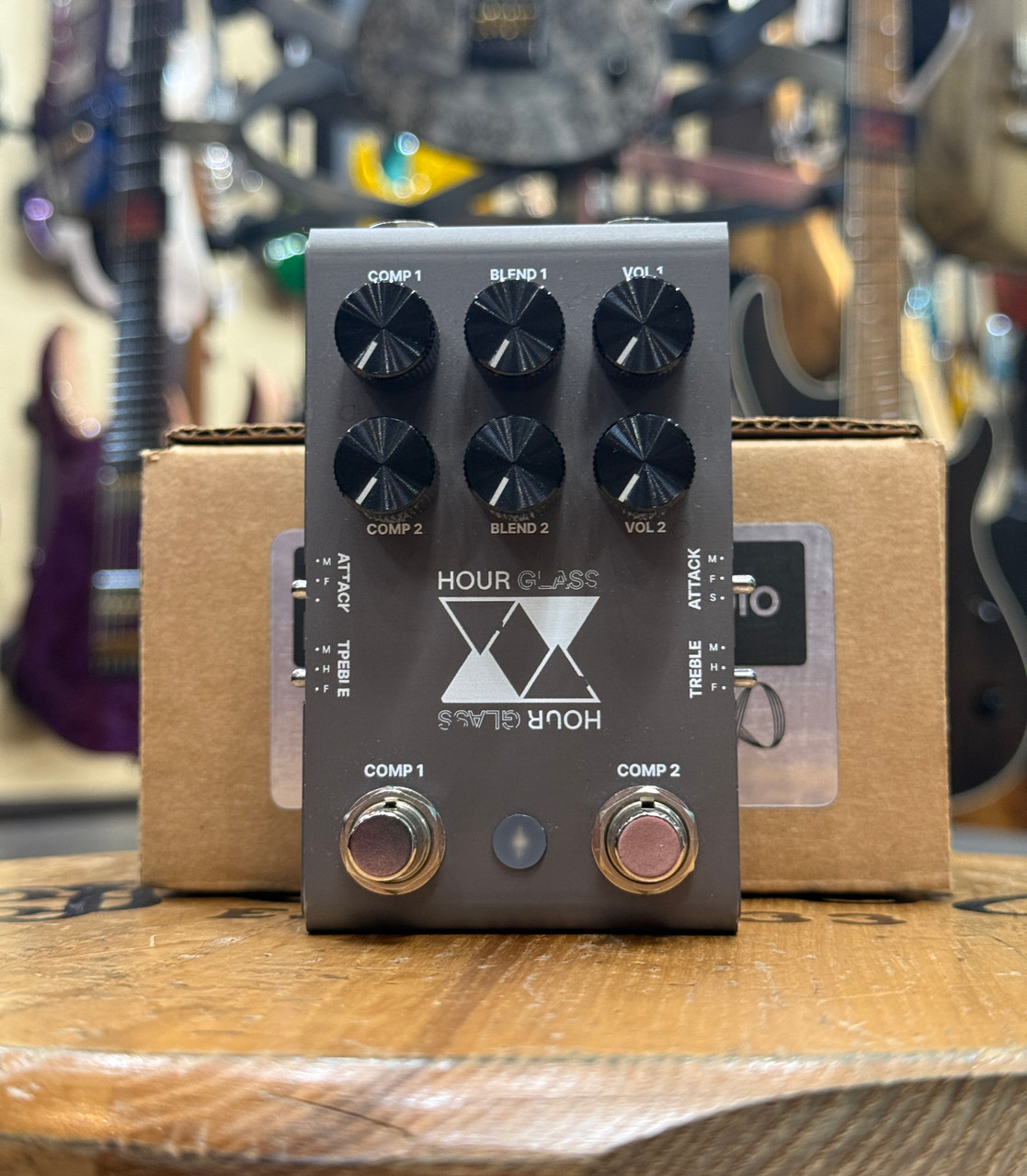 Preowned Jackson Audio Hourglass Dual Compressor | The Guitar