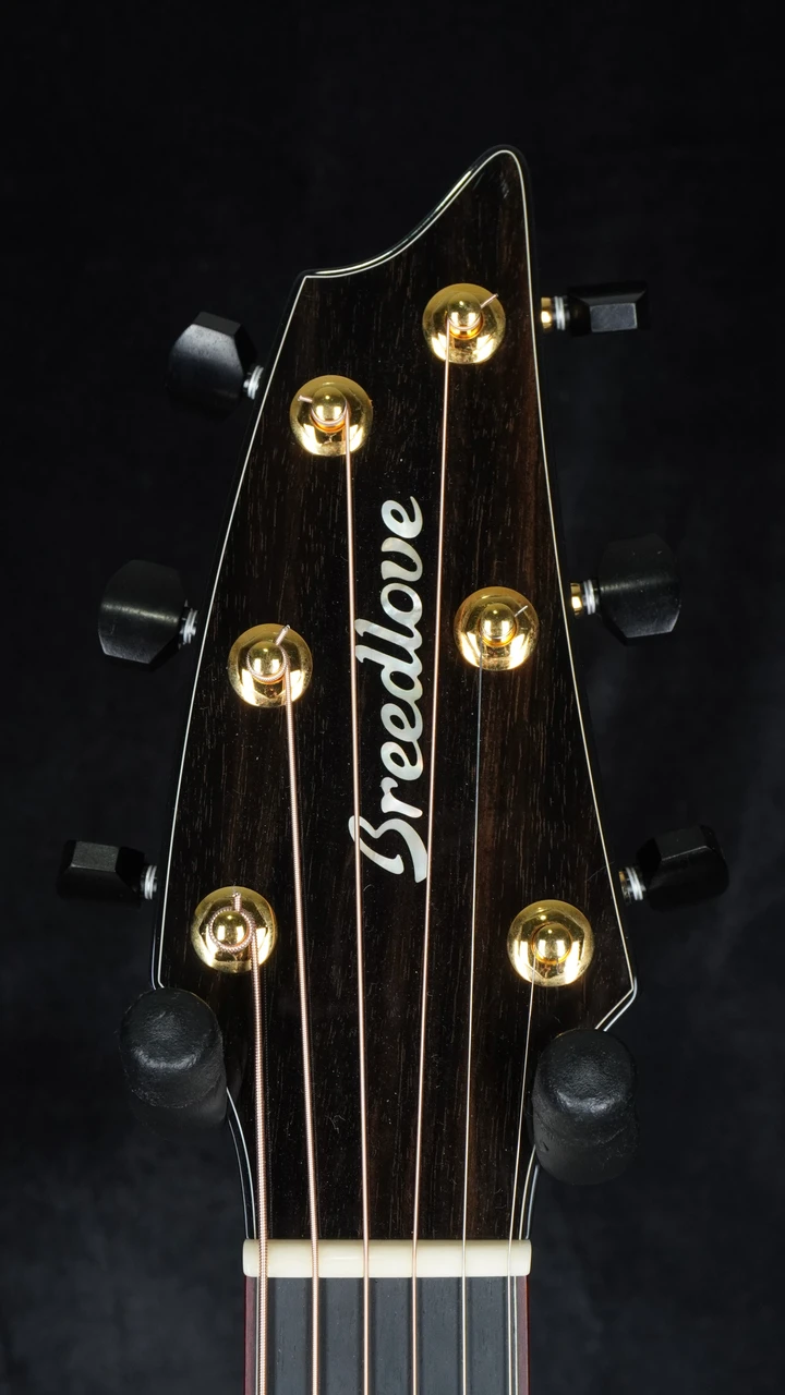Preowned Breedlove Custom C25 Concert - Figured Koa / Western Red Cedar Sunburst - Headstock Front