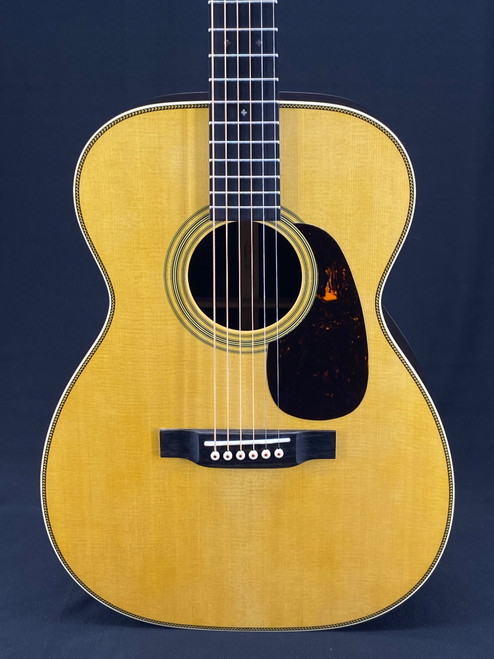 Martin 00-28 Small Body Rosewood Acoustic