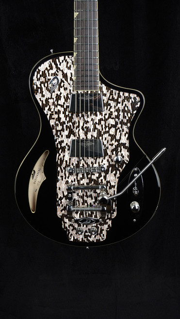 Duesenberg Julia in Black