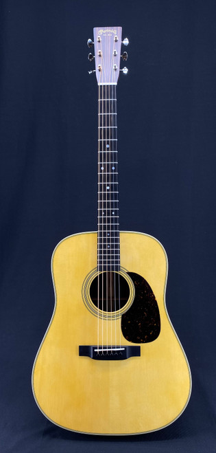 Martin Custom Shop Rosewood Dreadnought with Adirondack Spruce Top