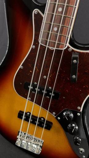 Fender American Vintage II 1966 Jazz Bass Rosewood - 3-Tone Sunburst - Front Close Angle