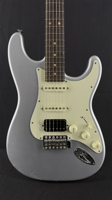 Suhr Classic S Vintage LE in Firemist Silver
