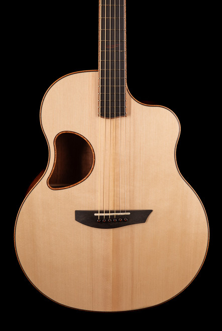 McPherson MG 4.5XP in Bubinga with Red Spruce Top