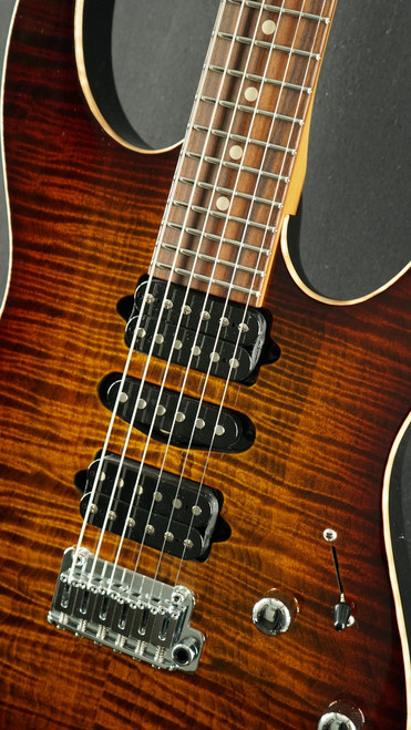 Suhr Modern Plus in Bengal Burst with Pau Ferro Fingerboard