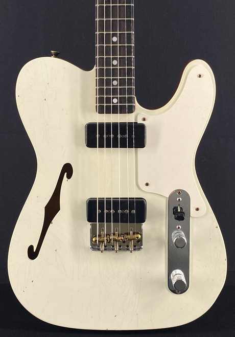 RLセレクション】Fender現行モデルで一番オールドに近い？ - Red