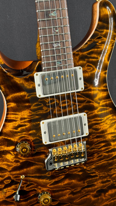 PRS Wood Library Left-Handed Custom 24 in Yellow Tiger with Quilt Top and Maple Neck