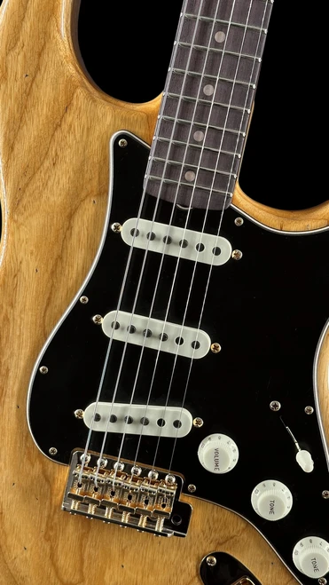 Fender Custom Shop LTD Custom '62 Journeyman Relic Strat in Natural with Reverse Bridge Pickup
