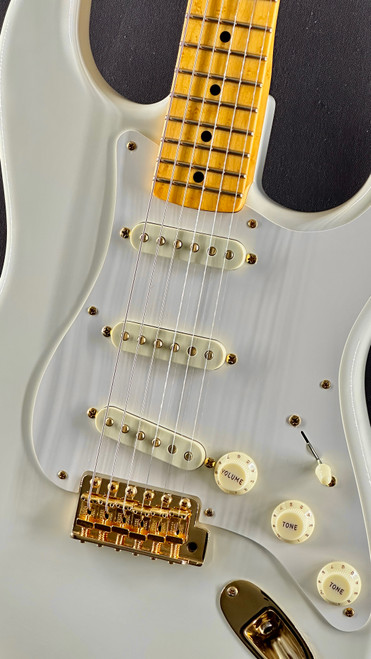 Fender Custom Shop LTD Edition '59 Stratocaster® NOS in Aged Olympic White