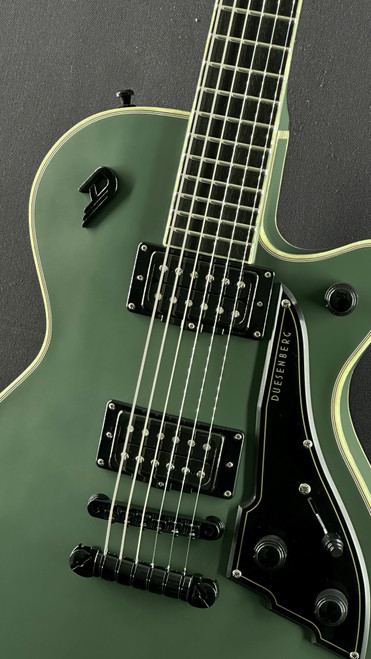 Duesenberg Fantom A Solid Body in Matte Olive