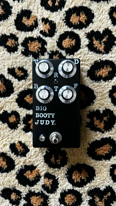 Backburner Noise Big Booty Judy Bass Drive Pedal