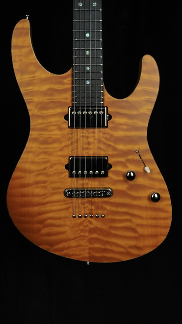 Suhr Custom Modern in Transparent Amber with Black Limba Body Suhr Custom Modern in Transparent Amber with Black Limba Body