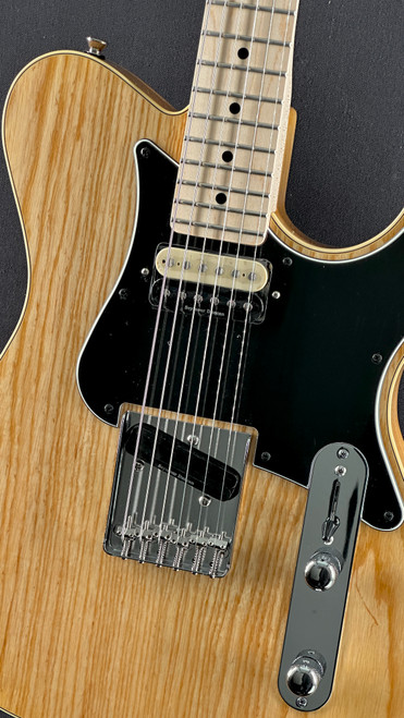 Yamaha PAC1611MS Mike Stern Signature Model - Natural - Angle