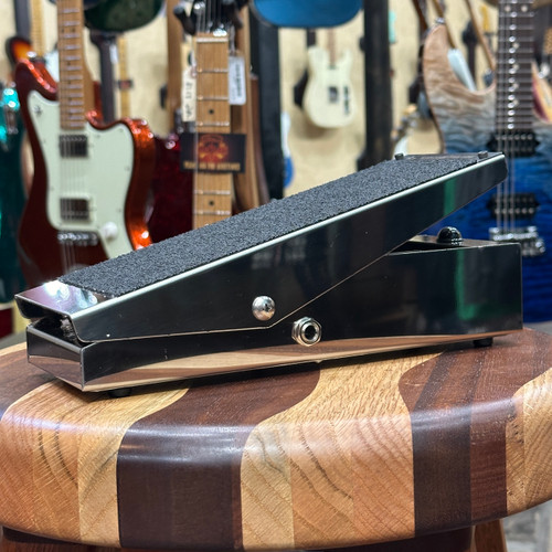 The Guitar Sanctuary | A3 Stompbox