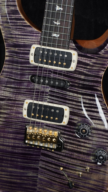 PRS Modern Eagle V with 10-Top in Aurora Borealis PRS Modern Eagle V with 10-Top in Aurora Borealis
