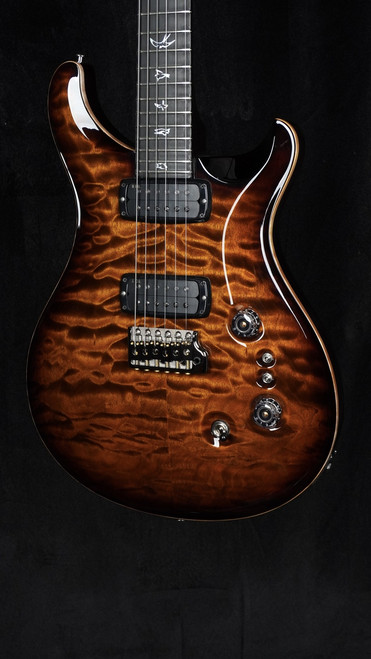 PRS Wood Library Custom 24-08 in Black Gold Burst with Quilt Maple 10-Top PRS Wood Library Custom 24-08 in Black Gold Burst with Quilt Maple 10-Top