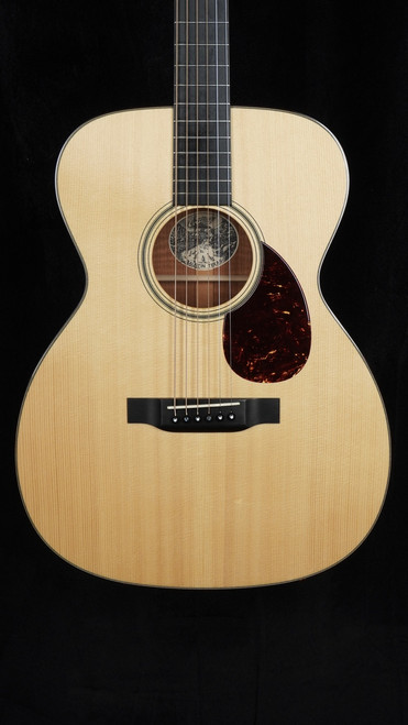 Preowned Collings OM1 with Spanish Cedar Back and Sides and German Spruce Top Preowned Collings OM1 with Spanish Cedar Back and Sides and German Spruce Top