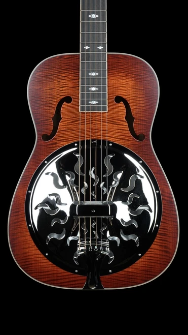 Beard Legacy E-Model Horse Chestnut Squareneck Resonator - Satin Amber Sunburst