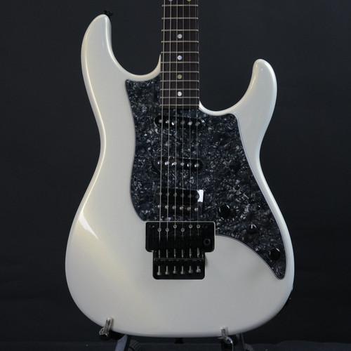 JTG Guitars MK1 FR Floyd Rose - White Pearl Metallic - Close