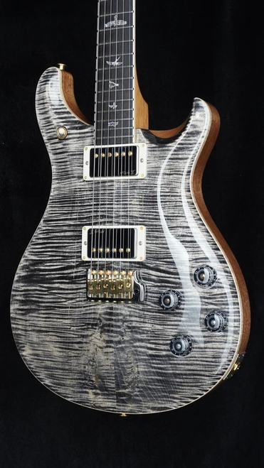 PRS Signature Dealer Exclusive McCarty 594 Tremolo in Charcoal - Quarter Close