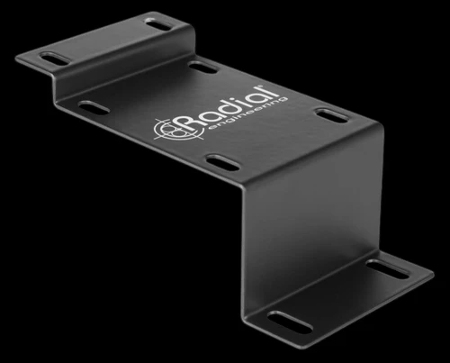 Radial TrainTrack Plus pedalboard mounting brackets - Left Angle