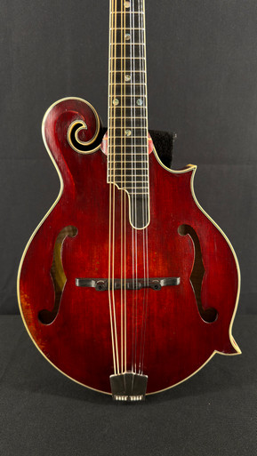 Eastman Guitars and Mandolins | MD815/V | F-Style Mandolin - The Guitar  Sanctuary