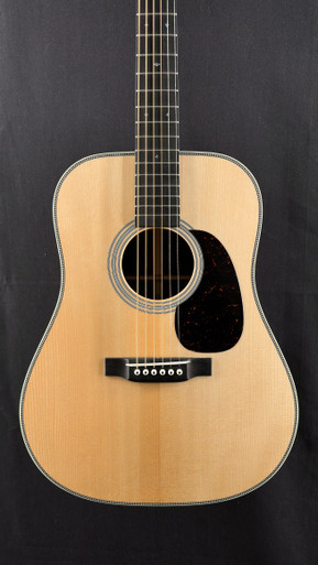 ギター Martin D 28 Martin Custom Shop D-28 Authentic 1937 Guitar & Case, Aged