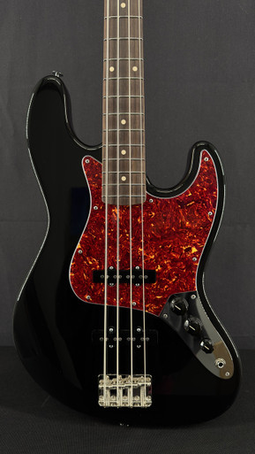Suhr Classic J Antique in Black | The Guitar Sanctuary