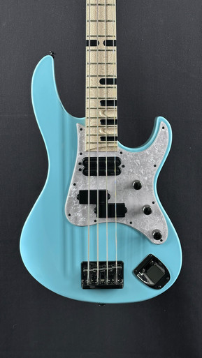 The Guitar Sanctuary | Yamaha Guitars | Billy Sheehan | Attitude