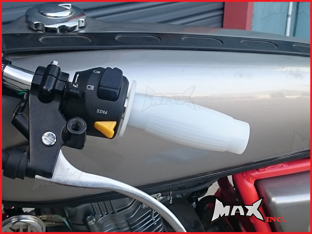 White Barrel Cafe Racer Style Hand Grips - 7/8" (22mm)