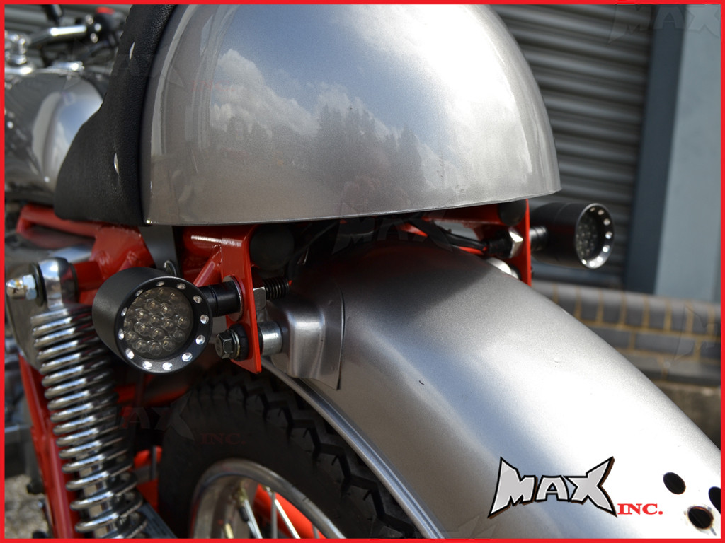 Black Alloy Custom Bobber Turn Signals / Indicators