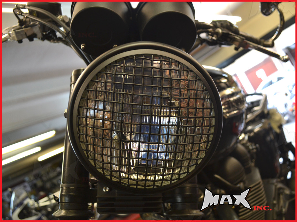 7.7 INCH Matte Black Mesh Grill Metal Headlight - H4 / 55w Halogen Sealed Beam