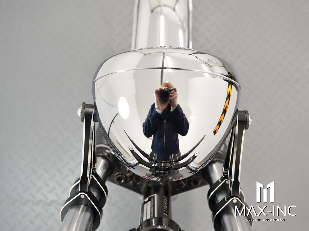 6" Chrome + Mesh Grill Metal Classic Headlight