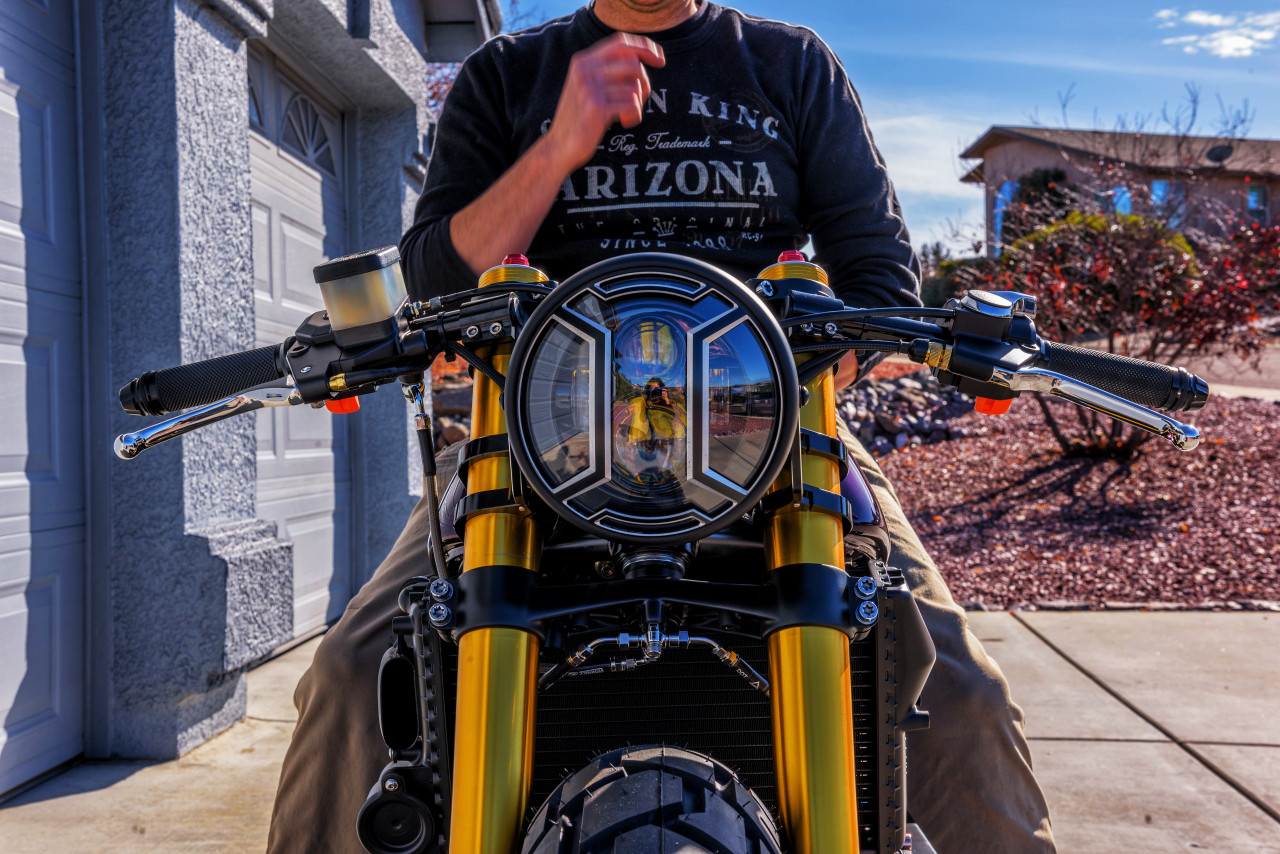 Armour Design 7" Black + Contrast Cut CNC Aluminum Headlight Guard Cover