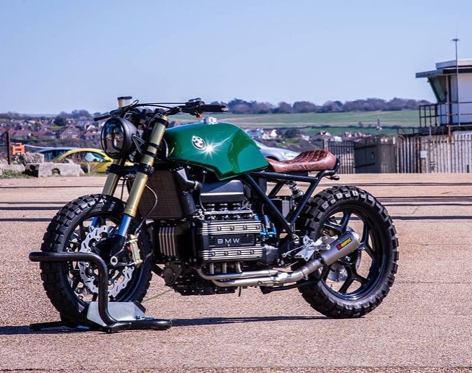 7.7" Matte Black Multi Projector LED Headlight + Armour Cover