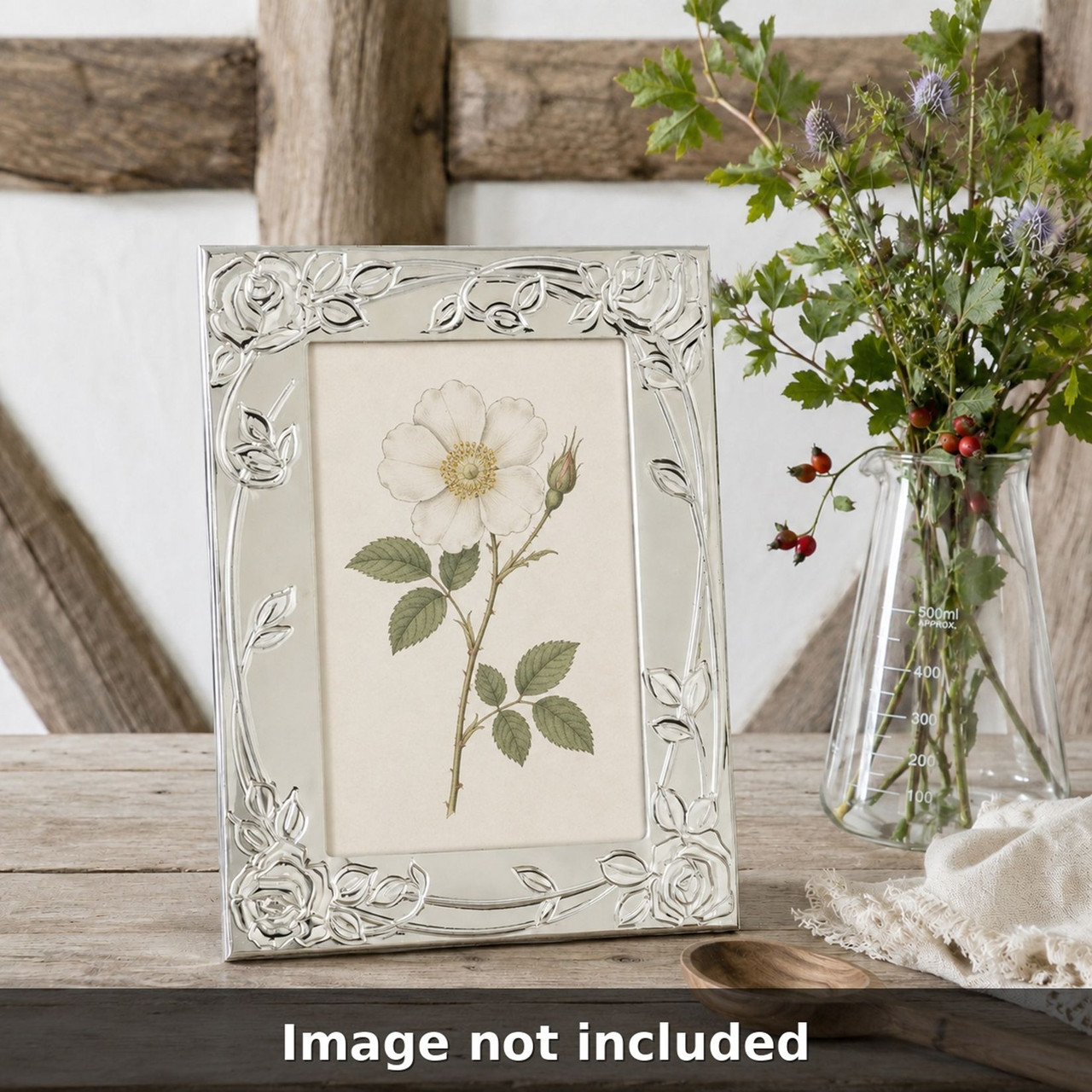 Sixtrees Selby embossed Silver Plated 6 x 4 inch Photo Frame with