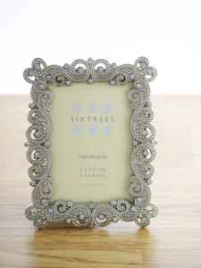 Sixtrees Matilda Antique Vintage Shabby Chic metal 3.5x2.5 inch photo frame