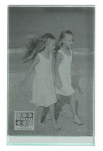 Sixtrees GT602-46V Heavy Solid square cut Glass photo frame for two 4" x 6" pictures.